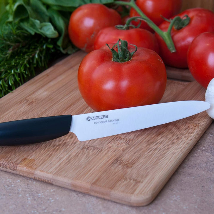 KYOCERA - GEN Series -Tomatenmesser mit Hochleistungs-Keramikklinge | extrem scharf | ultraleicht |