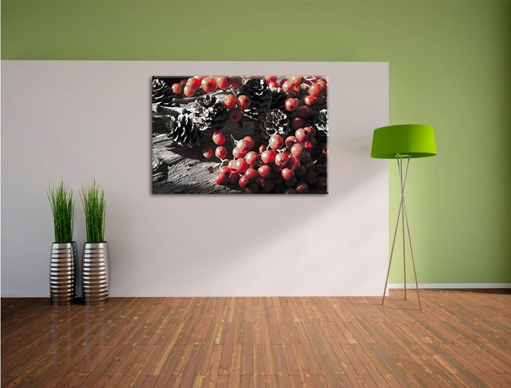 Pixxprint Vogelbeeren und Tannenzapfen als Leinwandbild/Grösse: 100x70 cm/Wandbild/Kunstdruck/fertig