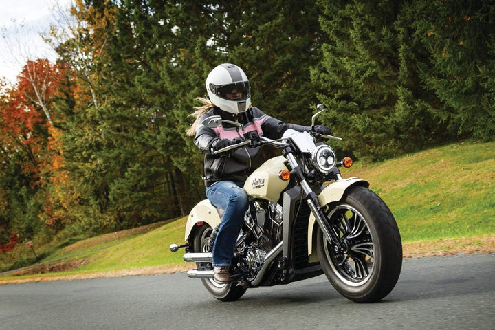 Kuryakyn 8758 Motorrad Accent Zubehör: Legacy Unterschenkel-Akzente für 2015-19 Indian Scout Motorrä