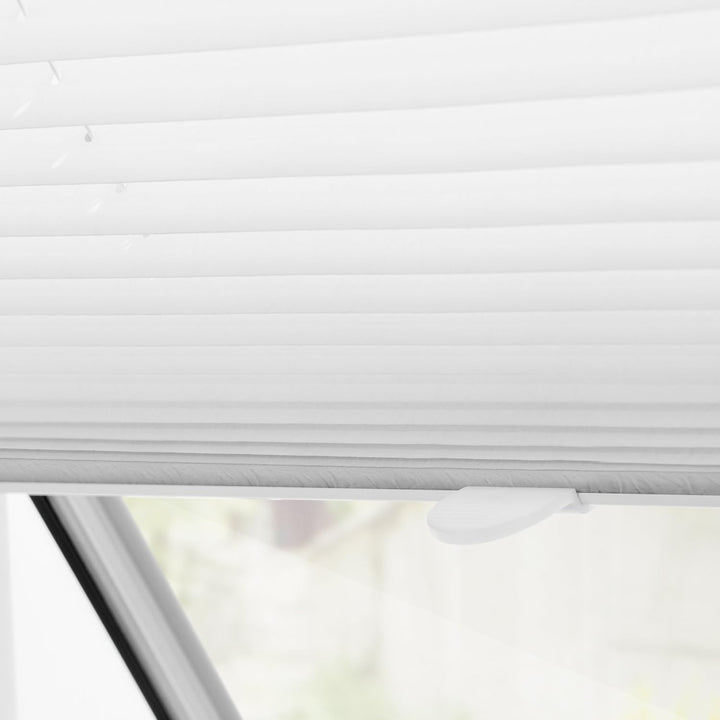 Lichtblick Dachfenster Plissee Haftfix, ohne Bohren, mit Saugnäpfen, für Veluxdachfenster, Fensterpl