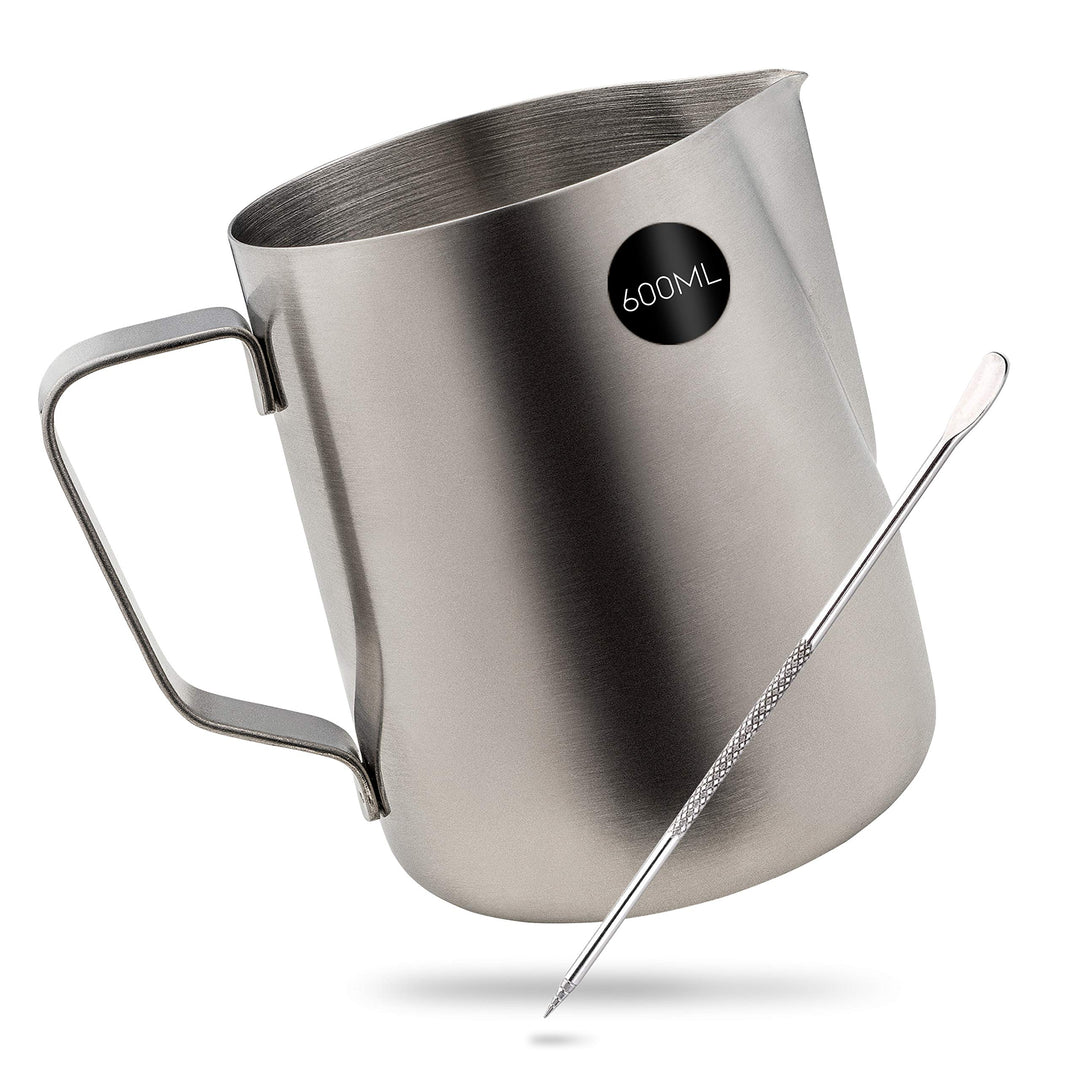 Cafendi | Milchkännchen – Barista Milchkännchen Edelstahl 600ml rostfrei – Milk Pitcher mit Messskal