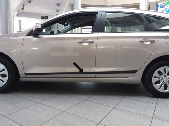 Spangenberg Seitenschutzleisten schwarz passend für Hyundai i30CW III Kombi i30 CW ab 06.2017- F54 (