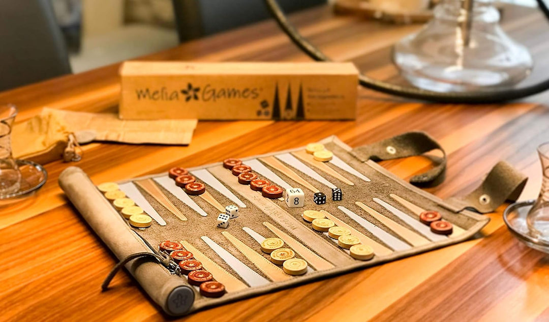 MELIA Outlet Leder Backgammon Set zum Rollen – Reise Backgammon aus Echtleder mit Holz-Spielsteinen