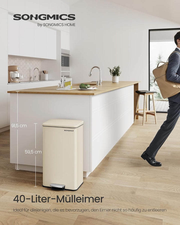 SONGMICS Mülleimer Küche, 40 Liter Abfalleimer, grosser Tretmülleimer, mit Deckel, aus Stahl, Softcl