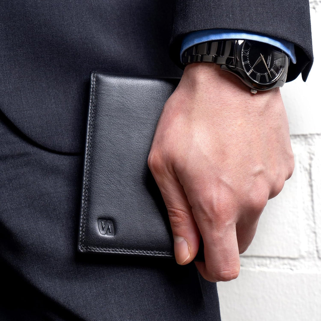 SERASAR | Leder Geldbeutel Männer mit RFID Schutz | Schwarzes Nappaleder | 12 Kartenfächer | Exklusi