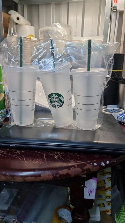 Starbucks Wiederverwendbare Trinkbecher aus Hartplastik, 680 ml, mit Deckel und grünem Strohhalm mit