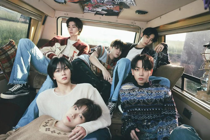BOYNEXTDOOR WHY.. 1st EP Album CD+Folding poster on pack+Photo+Postcard+Photocard+Sticker+Tracking S