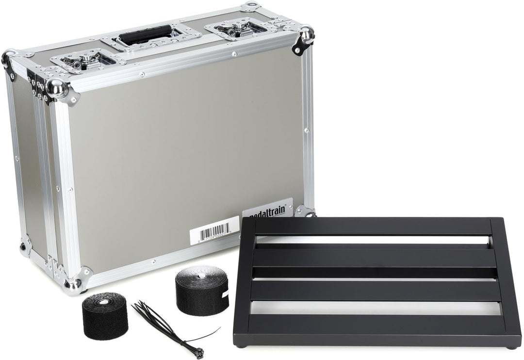 Pedaltrain PT-CLJ-TC Classic Junior TC (Pedal Board with Tour Case) Classic Junior 18'' - Tour Case,