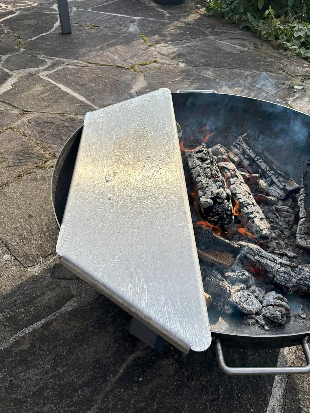 Feuerplatte Plancha Feuerplatte aus Edelstahl 4mm, Grillplatte passend für Feuertonne 60 cm (Lieferu
