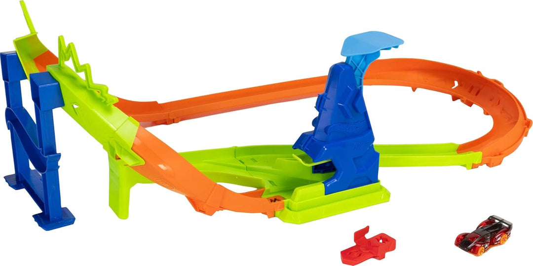Hot Wheels Spielzeugauto, Stunt Tracks Sprung-Rennstrecke mit Die-Cast-Fahrzeug im Massstab 1:64, 18