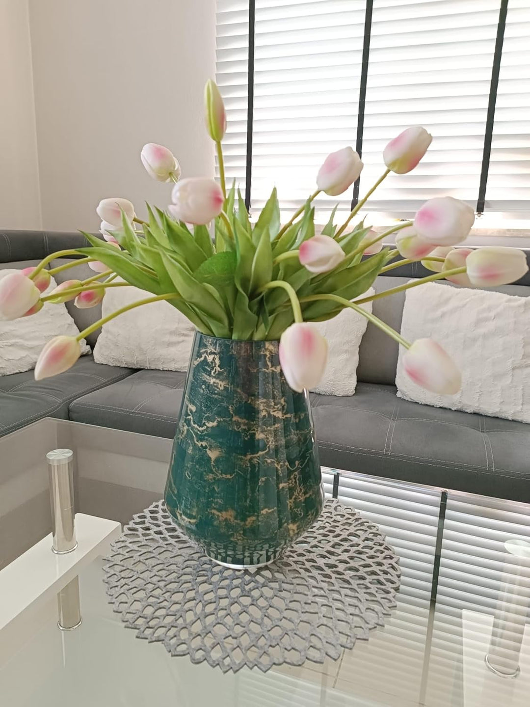 Terroso – Vase – Mundgeblasenes grünes Glas – Luxuriöses Erscheinungsbild, Stilvoll &amp; Elegant - 26 c