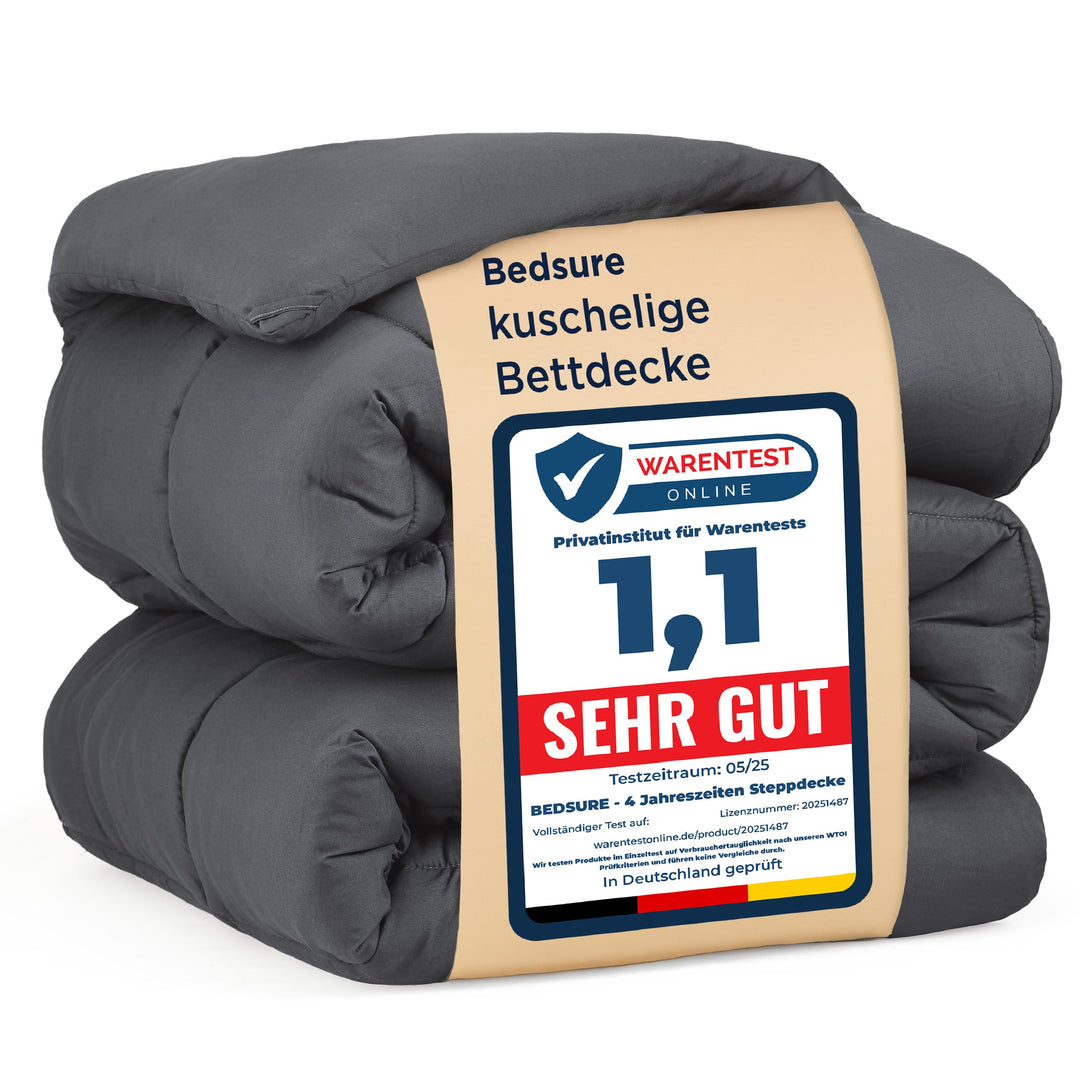BEDSURE Bettdecke 155x220 Ganzjahresdecke 4 Jahreszeiten, Steppdecke für Allergiker 300GSM Duvet 155