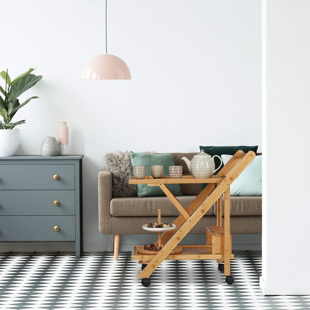 Relaxdays Küchenwagen Bambus, Servierwagen klappbar mit Flaschenhalter, Rollwagen Holz, HxBxT: 70 x