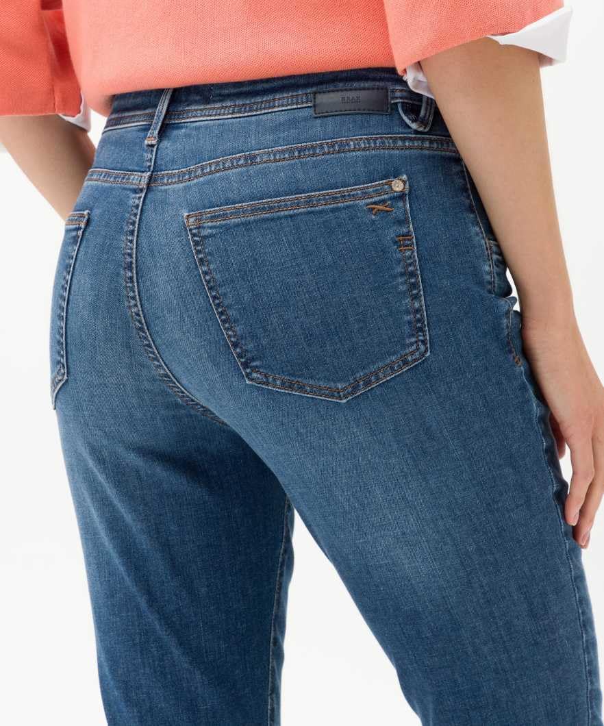 BRAX Damen Style Shakira S Free to Move Light Organic Cotton Jeans 26W / 30L Used Regular Blue, 26W