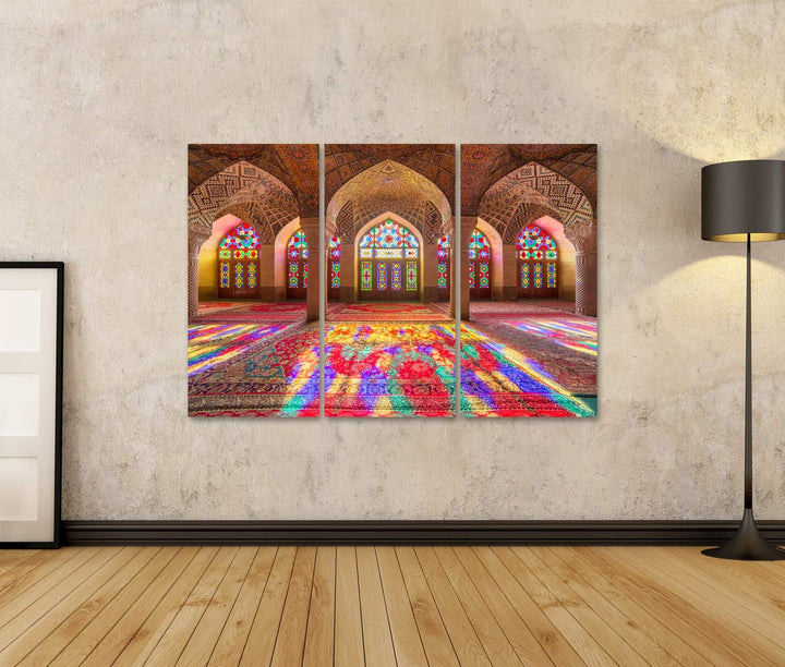 islandburner Bild auf Leinwand Nasir Al Mulk Moschee Shiraz Iran Bilder Wandbilder Poster Leinwand 1