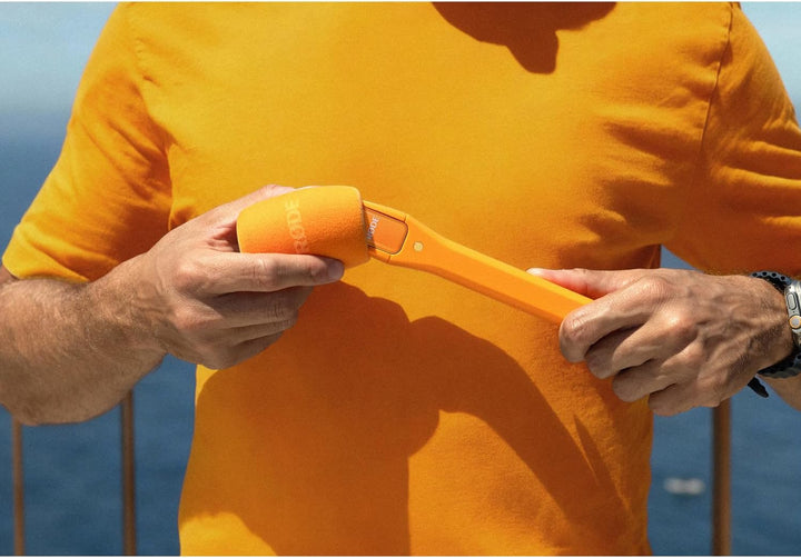 Rode Wireless Micro Drahtloses Mikrofon-System USB-C Orange mit Interview Micro Handadapter Orange u