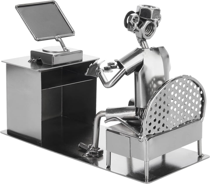 BRUBAKER Schraubenmännchen Gamer mit Controller - Zocker Eisenfigur Metallmännchen - Handarbeit Meta
