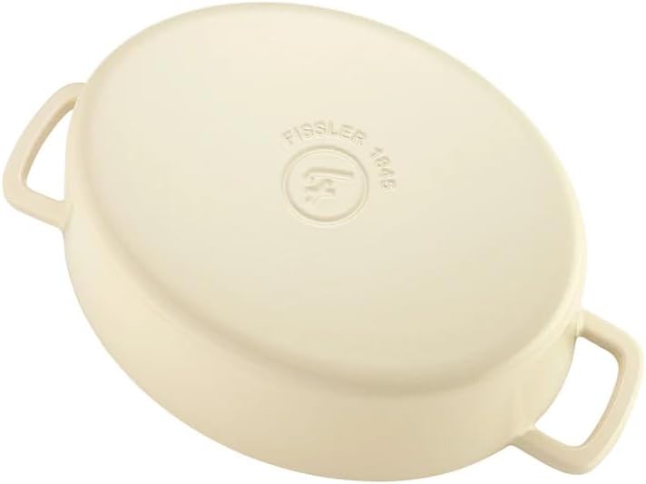 Fissler Moments Collection Gusseisen-Bräter, Elfenbeinweiss, Oval, 33 cm, Emailliert