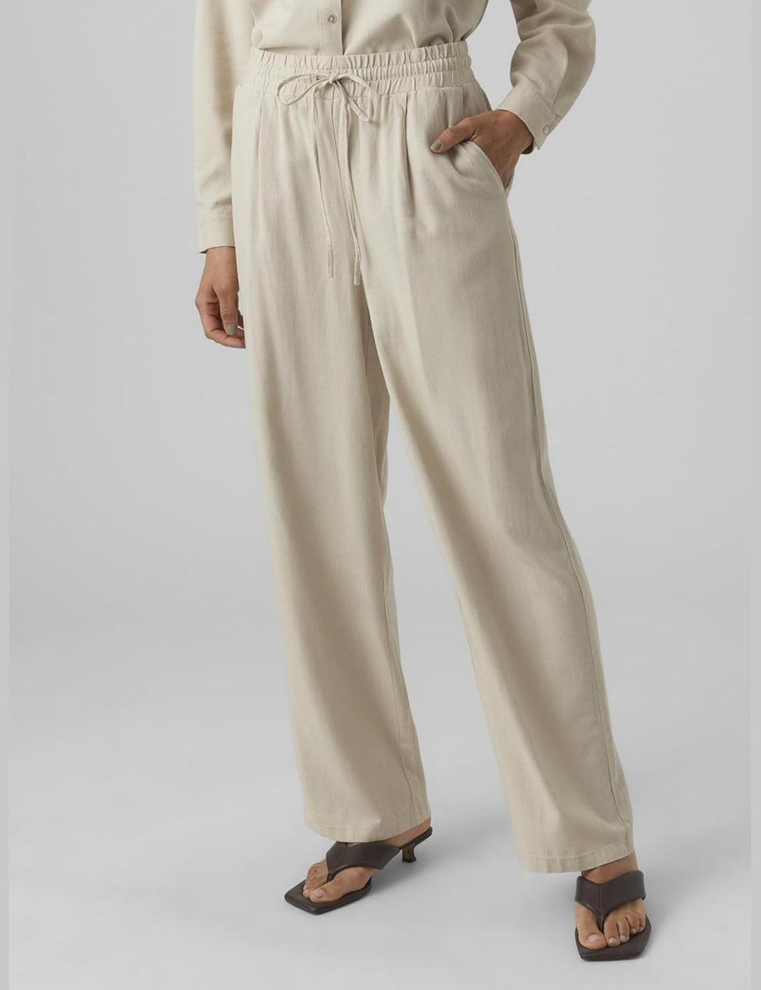 Vero Moda Female Hose mit weitem Beinschnitt VMJESMILO Mittlere Taille Hose XS Silver Lining, XS Sil