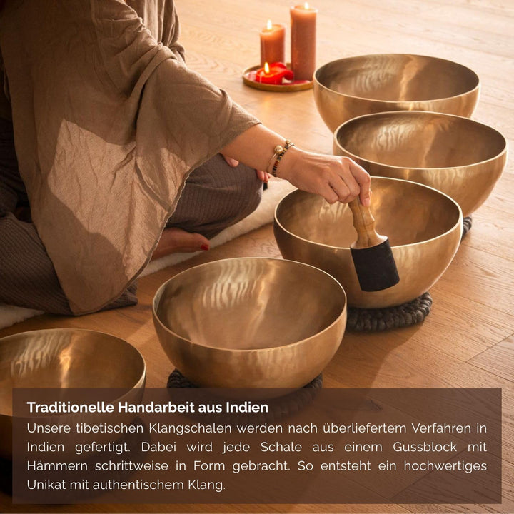 Bodhi ESSENCE Klangschale SOLAR Ø 23,7 cm | Handgefertigte Singing Bowl aus Indien | Klangschale ink
