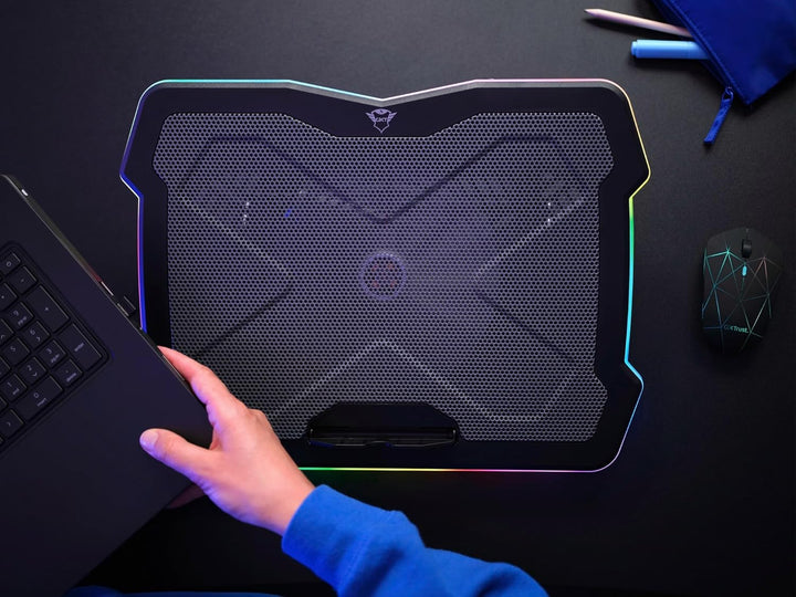 Trust Gaming GXT 1126 Aura Laptop-Kühlständer mit Mehrfarbiger Beleuchtung für Laptops bis 17,3", Ei