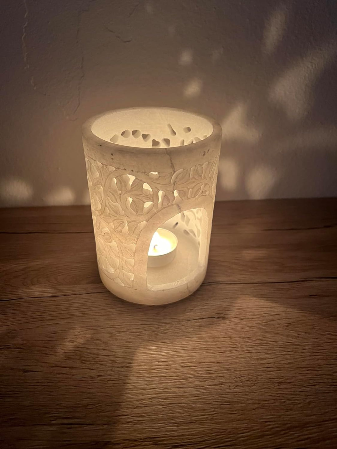 Bitto Weihrauchbrenner Windlicht LOTOS Alabaster Höhe 12 cm, Ø 9 cm mit Edelstahlsieb Ø 9 cm - Softs