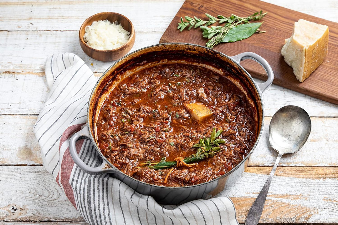 Le Creuset Signature Gusseisen-Bräter mit Deckel, Ø 24 cm, Rund, Für alle Herdarten und Induktion ge