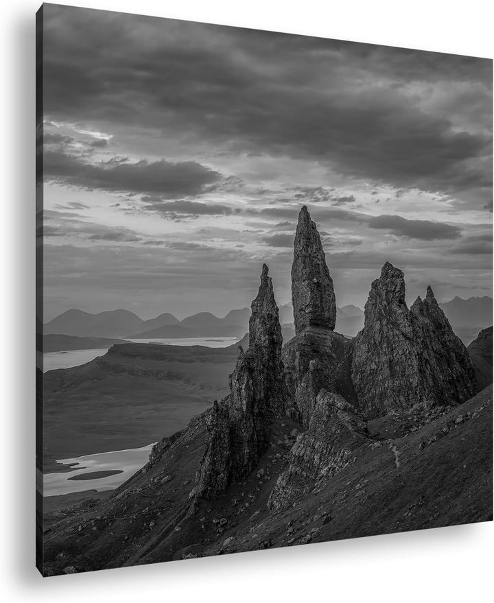 deyoli Felsenformation in Schottland Format: 60x60 cm Effekt: Schwarz/Weiss als Leinwandbild, Motiv