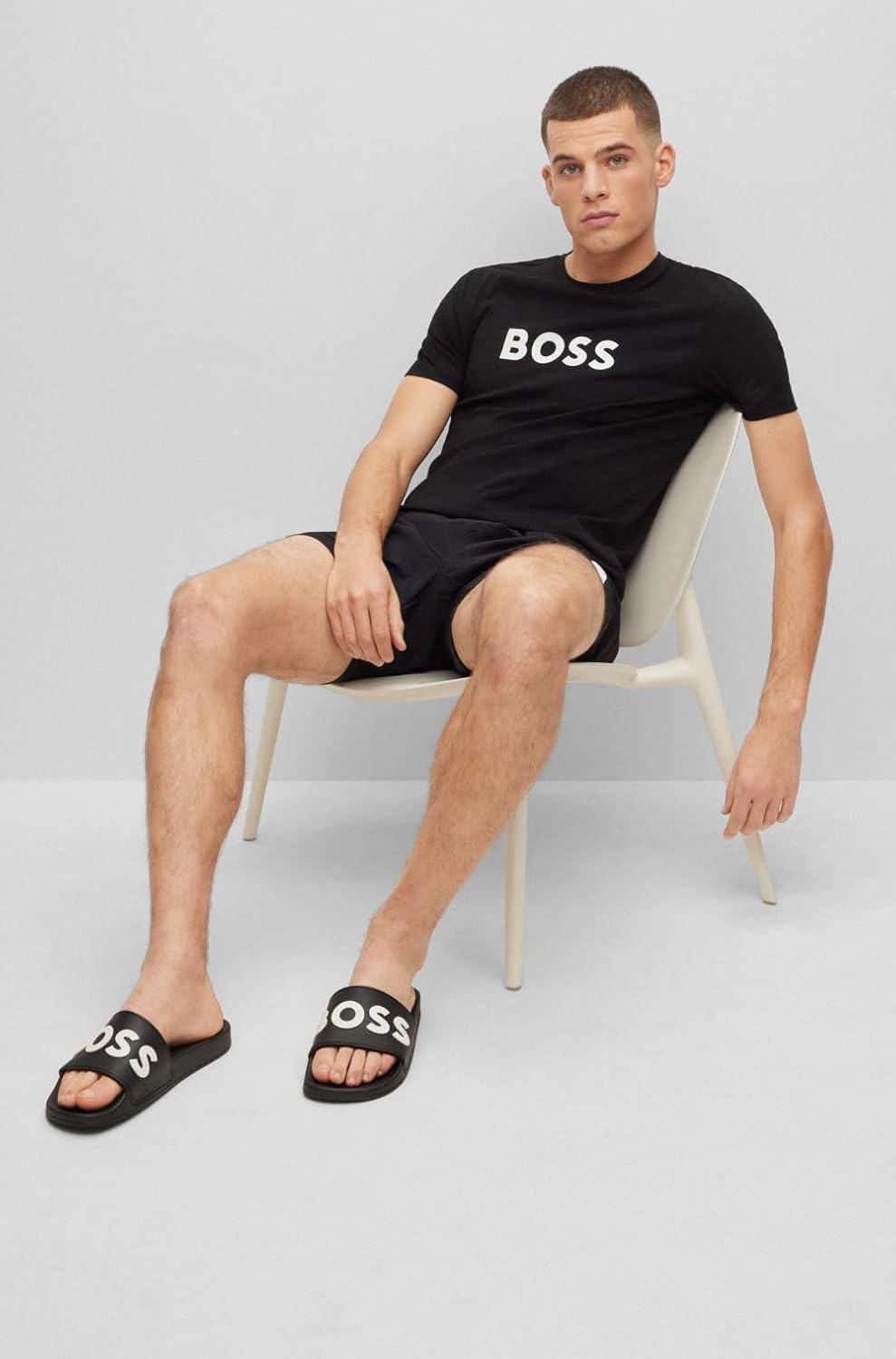BOSS Herren Kirk Slid In Italien gefertigte Slides mit erhabenem Kontrast-Logo Grösse 41 EU Black1,