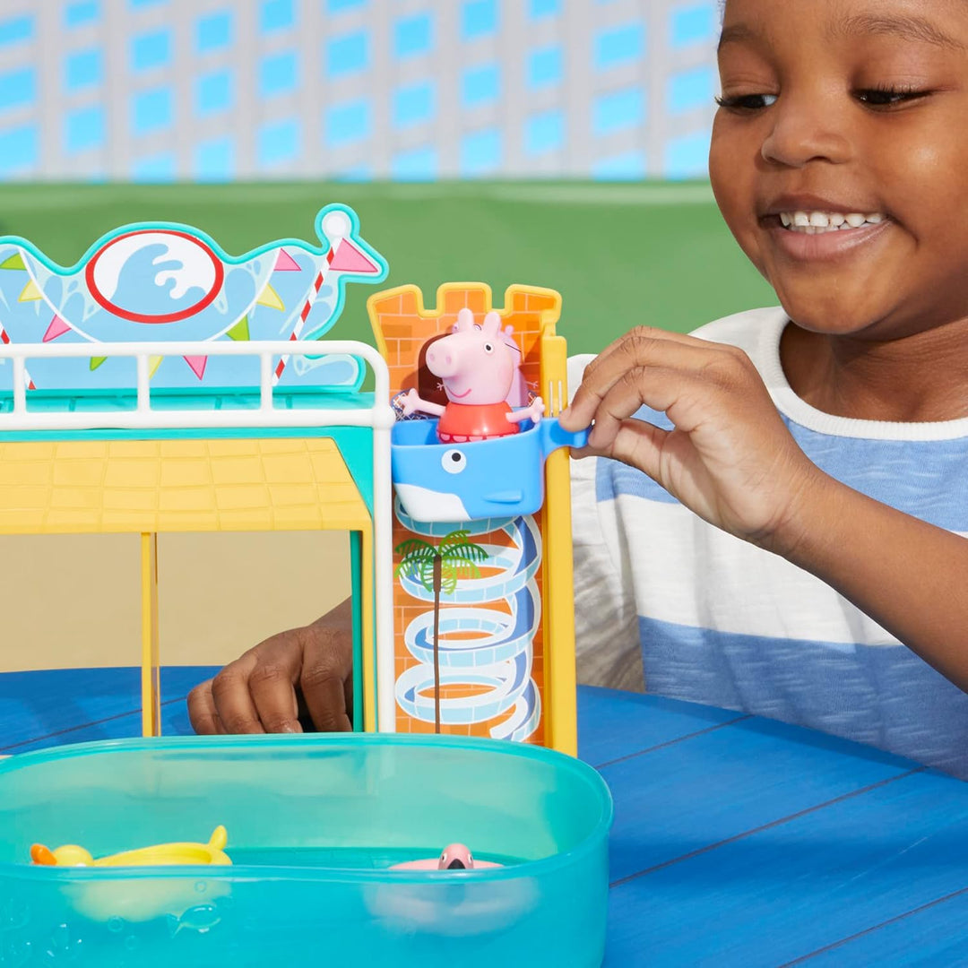 Peppa Pig Spielzeuge Schwimmbad-Spass mit Peppa, Spielset mit 15 Teilen und 2 Figuren, Kinderspielze