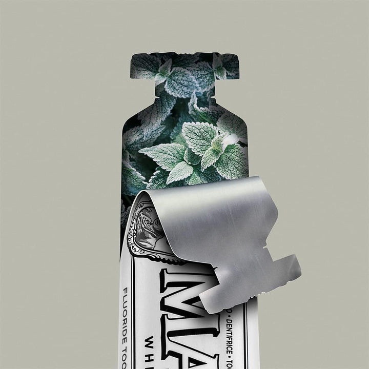 Marvis Whitening Mint Zahnpasta, 3 × 85 ml, Whitening Zahnpasta fördert eine natürliche Zahnaufhellu