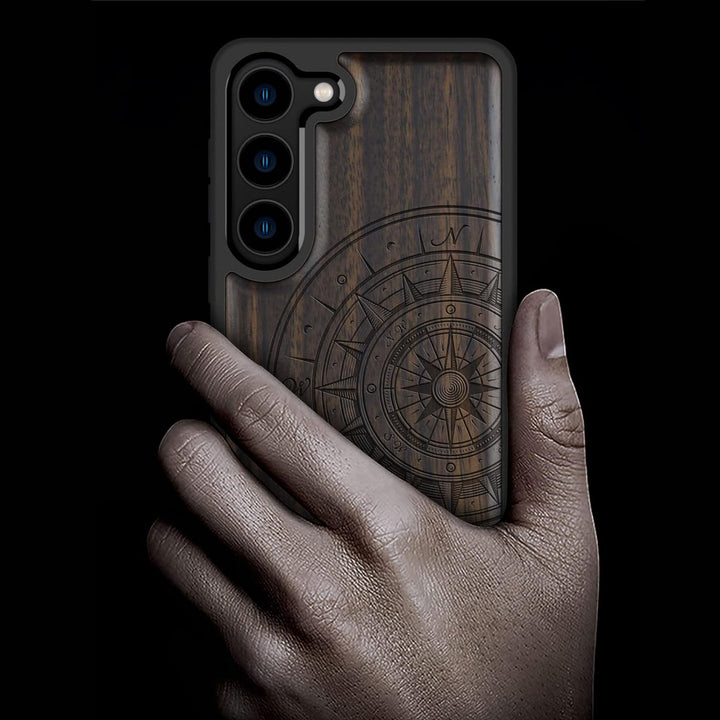 Carveit Holz Handyhülle für Galaxy S23 Plus Cover [Einzigartiges Design Case] Stossstange hülle Komp