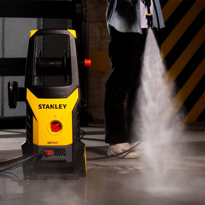 BLACK + DECKER Stanley Hochdruckreiniger SXPW25E (2500 W, 170 bar, 500 l/h)