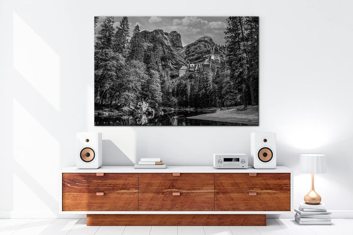 Schloss in den Wäldern Effekt: Schwarz&Weiss Format: 80x60 als Leinwandbild, Motiv fertig gerahmt au