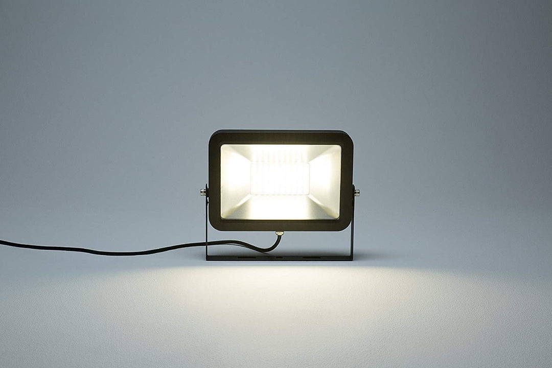 August Müller Lichttechnik AG LED Strahler AML® FL 10W, Profi-Qualität für aussen, IP65, Metallgehäu