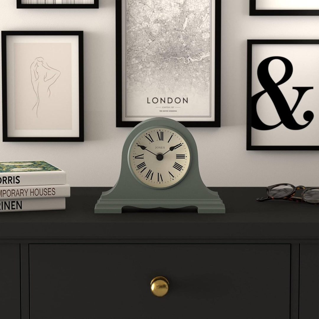 JONES CLOCKS® Speakeasy Tischuhr | Klassisches Napoleon|Hut|Design | Grün | Römische Ziffern | Tradi