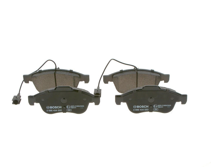 Bosch BP1675 Bremsbeläge - Vorderachse - ECE-R90 Zertifizierung - vier Bremsbeläge pro Set