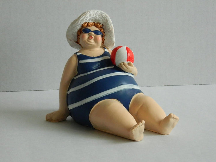 Figuren Dicke Frauen im Badeanzug