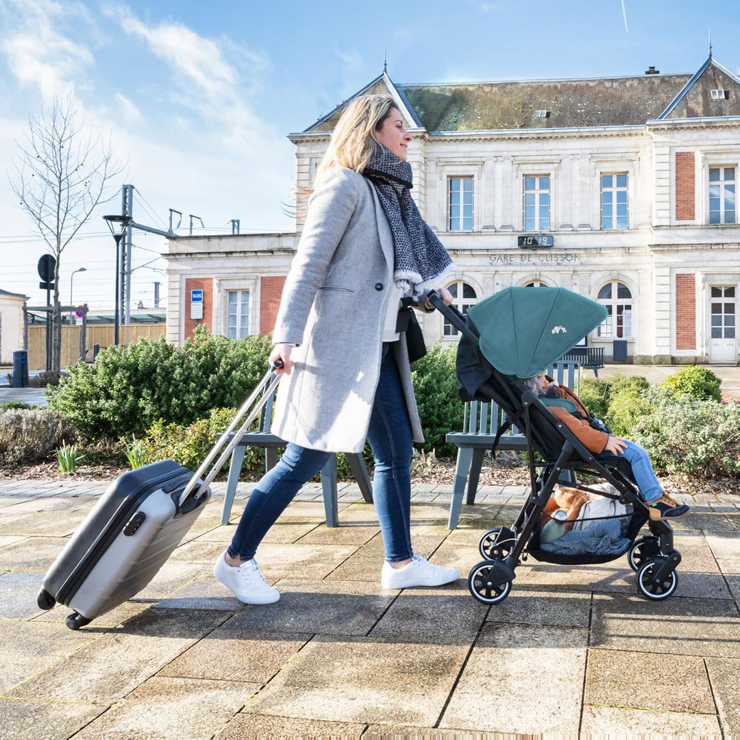 Bebeconfort Buggy Teeny 3D, Ultrakompakt zusammenklappbarer Kinderwagen inkl. passender Tragetasche,