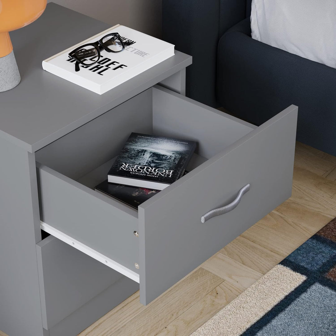 Vida Designs Riano Nachttisch mit 2 Schubladen, Glas Holzwerkstoff, Grau, H 47 x W 40 x D 36 cm Apro