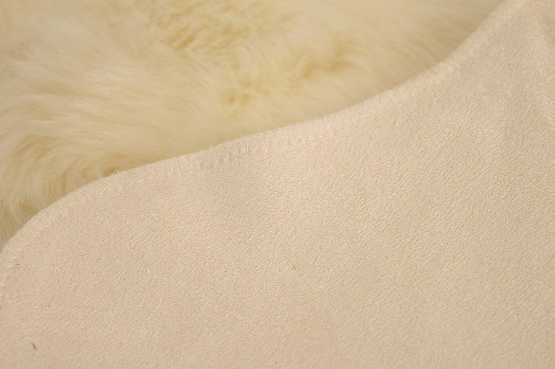 Kinzler J-10431/01, Farbe Natur Fellteppich, 100% Polyacryl im Flor Träger Abseite: 100% Polyester/M