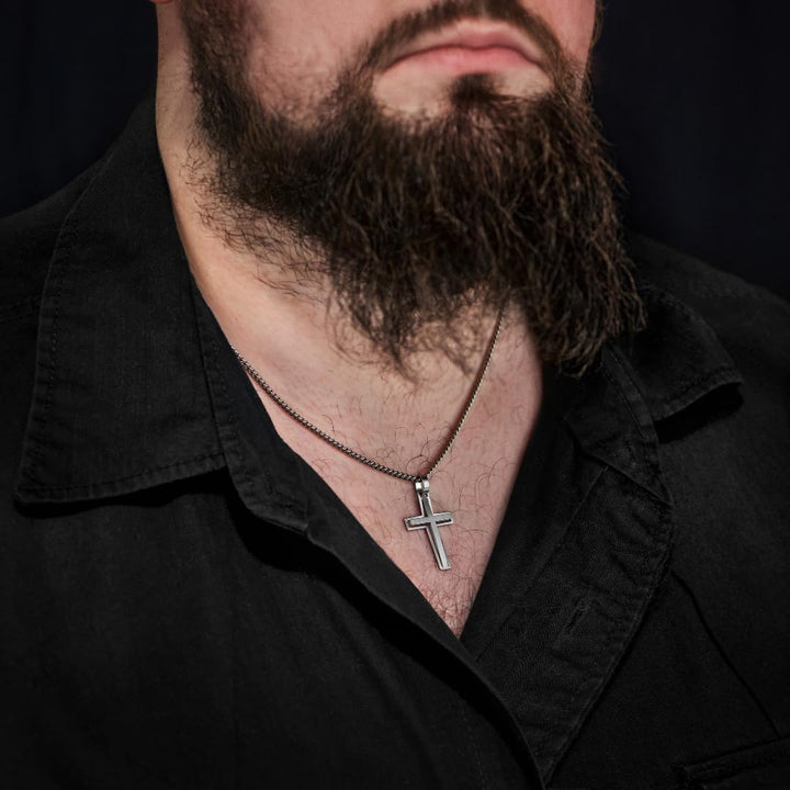 Traveller Kreuz Anhänger mit Kette - Herren - Edelstahl - Made in Germany - 2 cm - 50 cm 171005