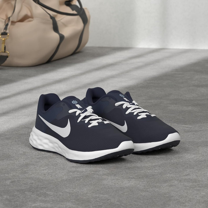Nike Herren Revolution Laufschuh 40 EU Midnight Navy White Obsidian Ashen Slate, 40 EU Midnight Navy