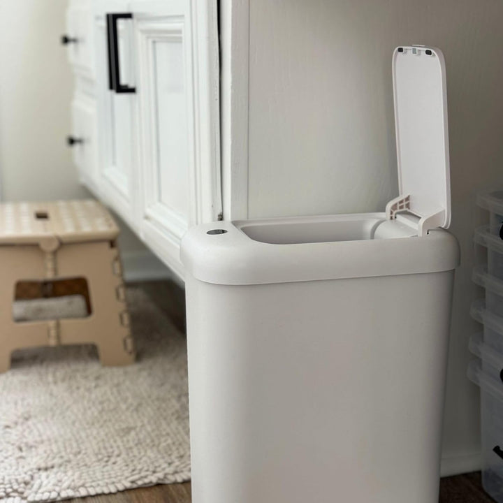 EKO Automatischer Badezimmer-Mülleimer mit Deckel, 10L Schlanker Sensor Abfalleimer, Wasserdichter B