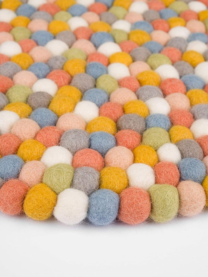 myfelt Liese Sitzauflage, Filzkugel, Wolle, rund 36 cm, Liese