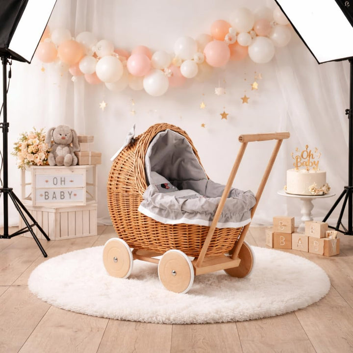 e-wicker24 Alles aus Weide Puppenwagen aus Weide mit Bettwäsche perfekte Geschenkidee Korbpuppenwage