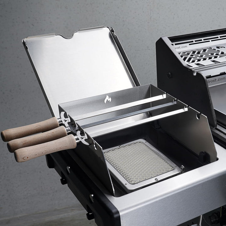 Grillrost.com Das Original Edelstahl Windschutz und Spiesshalter | für alle Broil King Imperial/Rega