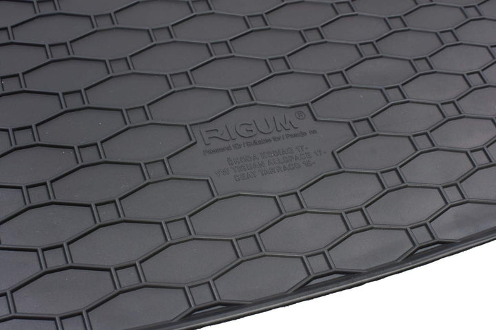 Passgenaue Kofferraumwanne und Gummifussmatten geeignet für Seat Tarraco ab 2018 + Gurtschoner