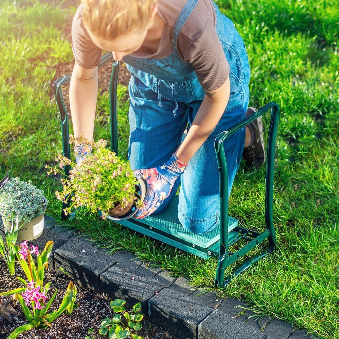 KADAX Kniebank für Gartenarbeit, klappbarer Gartenhocker mit Schaumkissen, 59,5x49x27,5cm, Hocker fü