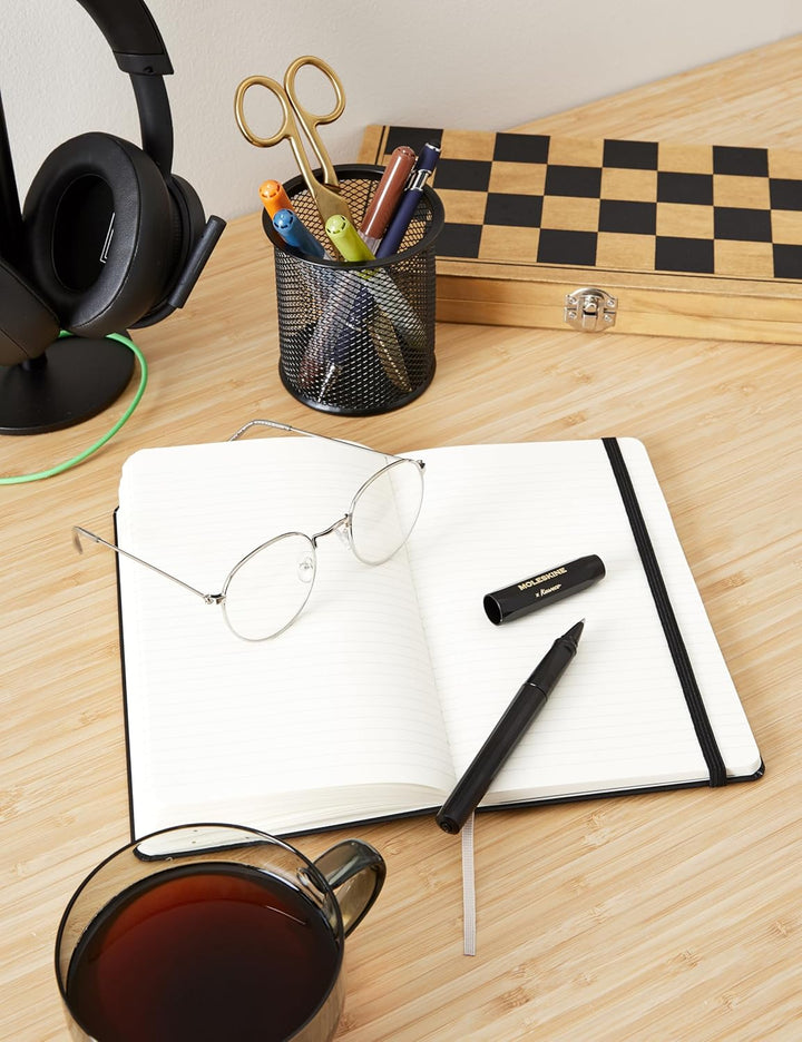 Moleskine x Kaweco - Klassisches Hardcover-Notizbuch und Nachfüllbarer Tintenroller aus ABS-Kunststo